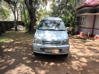 Toyota Noah KR42